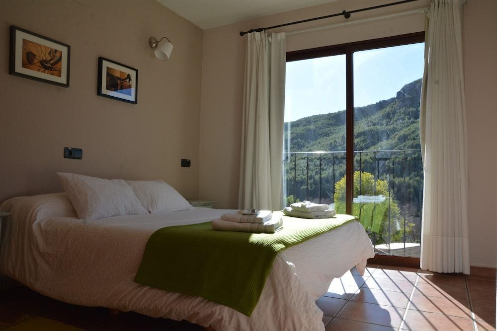 Hotel Restaurante Vinas Viejas Fuentes de Ayódar Dış mekan fotoğraf